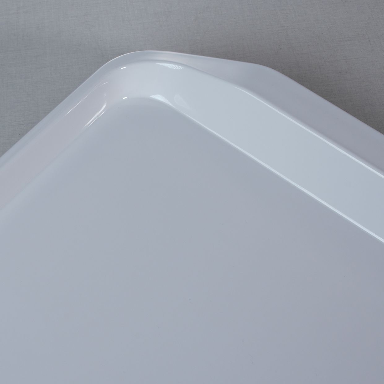 Hucheng Factory 20-806 High Quality White Melamine Rectangle Sustainable Serving Tray