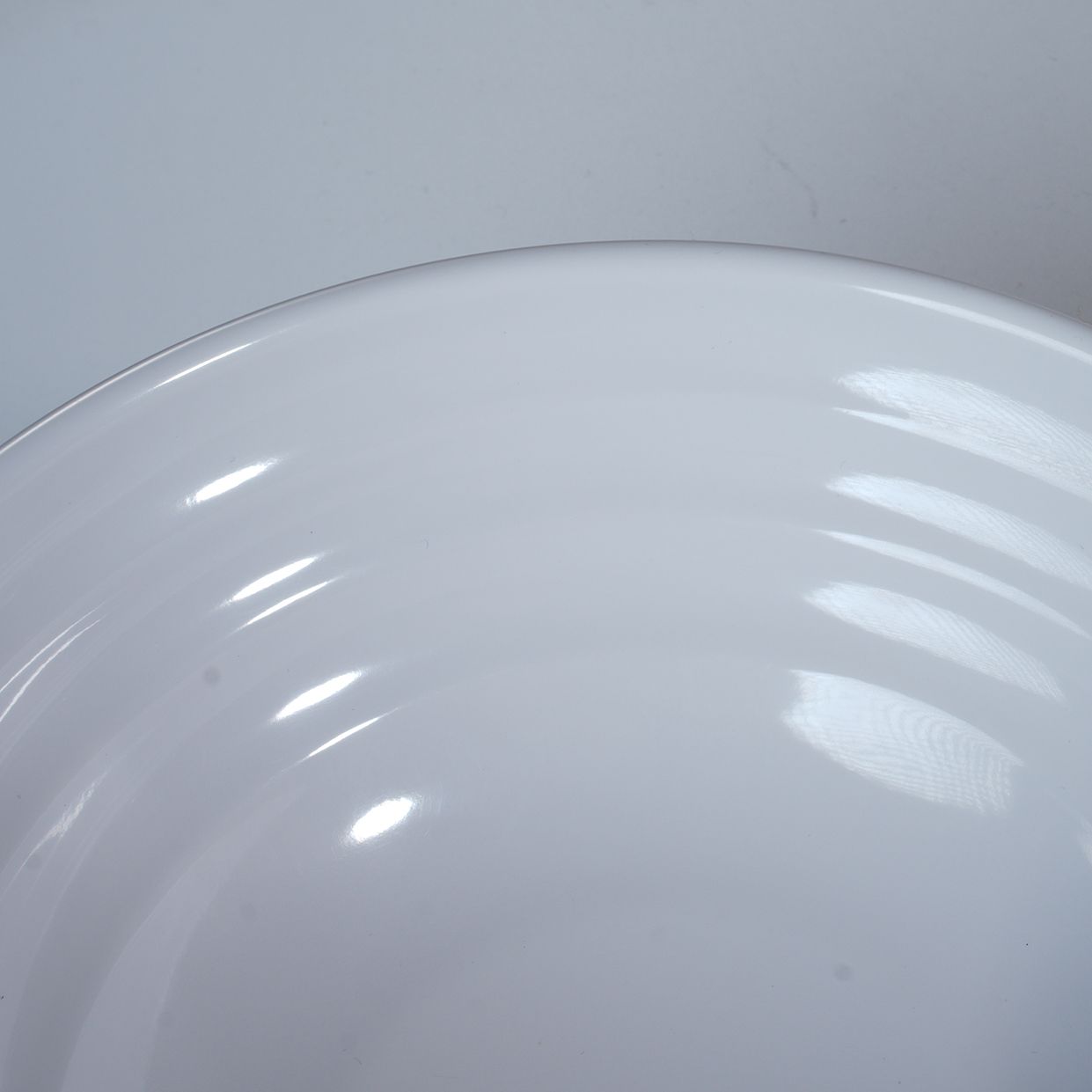 Wholesale white round plastic threaded 8'' rice bowl melamine tableware restaurant use stocked sustainable dinnerware