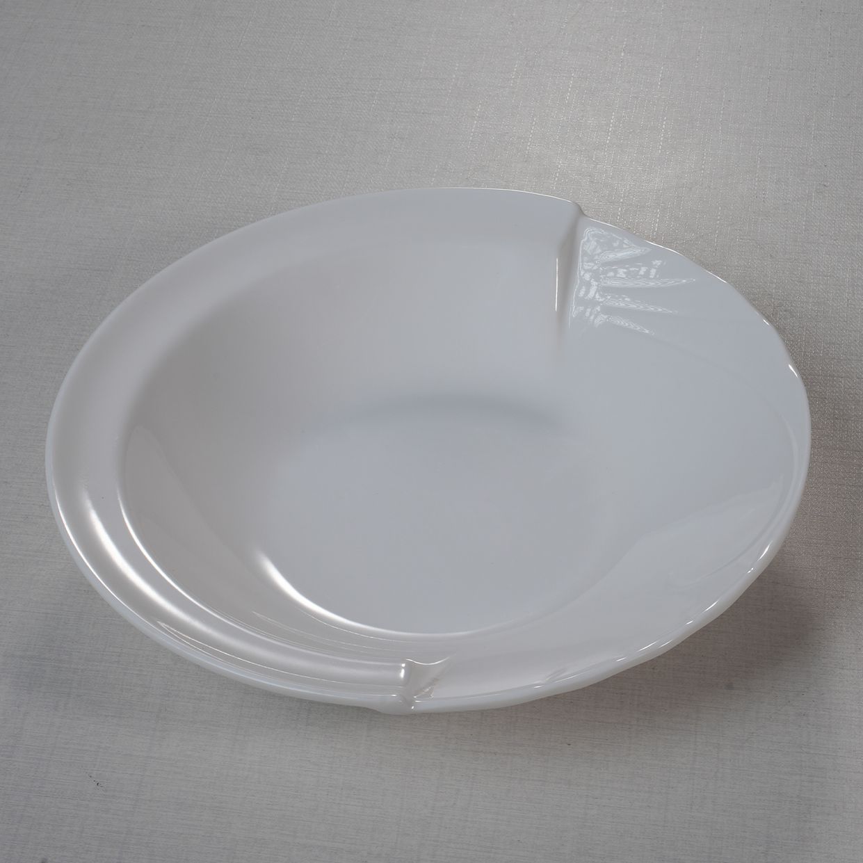 Customizable Melamine Dinnerware Sustainable White Plain Plastic Plate (16-51009) for Parties for Dishes & Plates